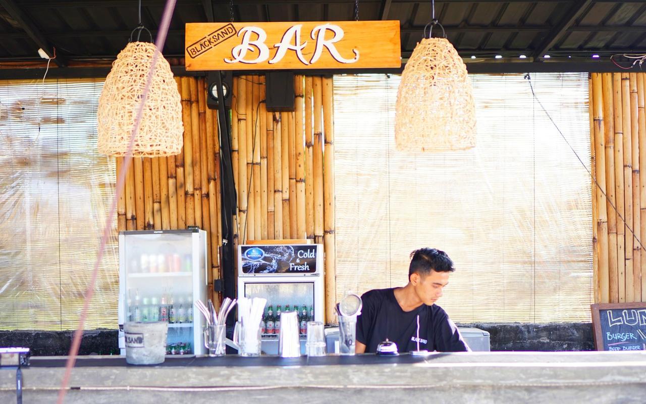 Canggu Beach Hostel Exterior photo